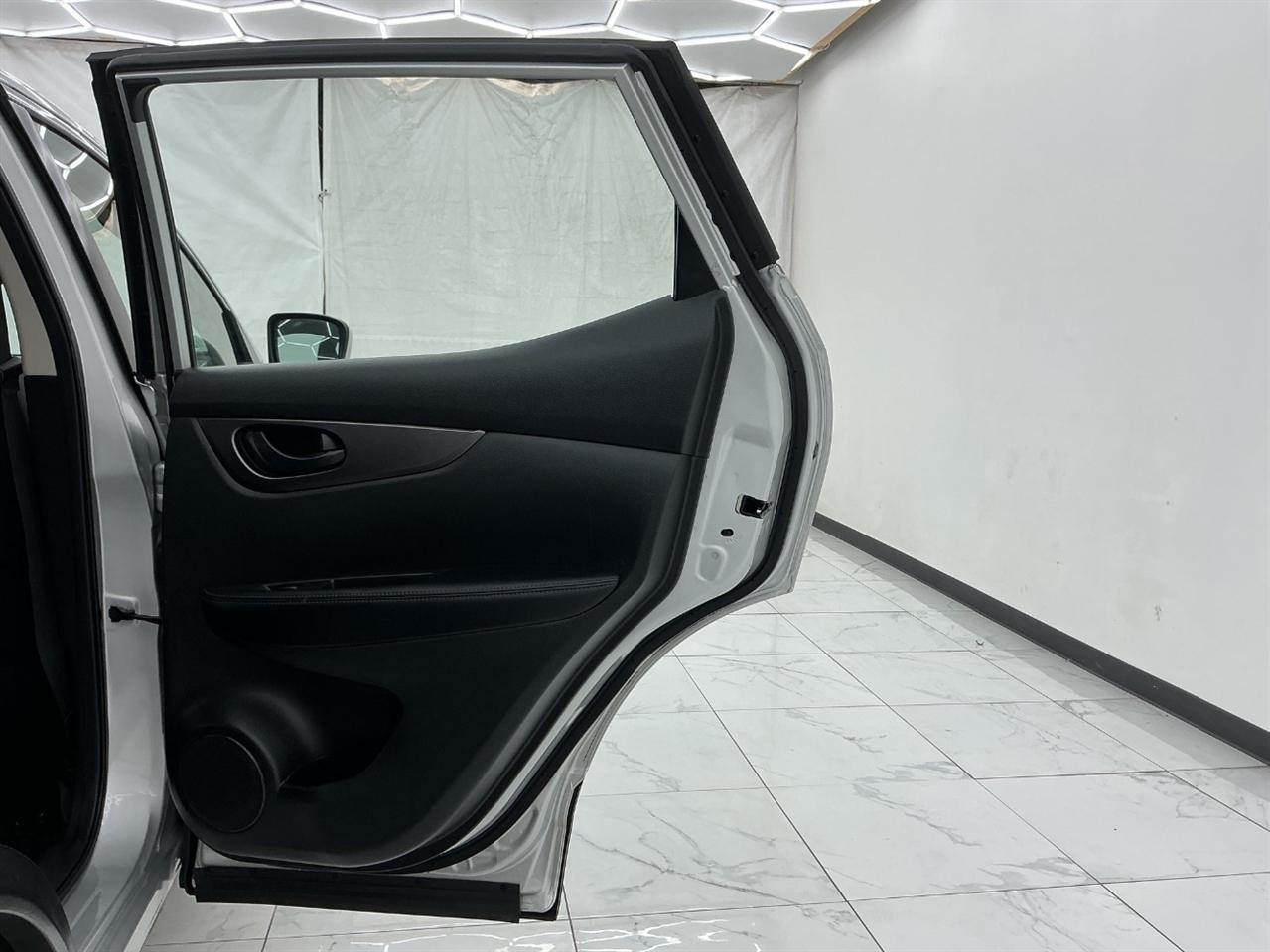 Nissan Rogue Sport AWD S 2021