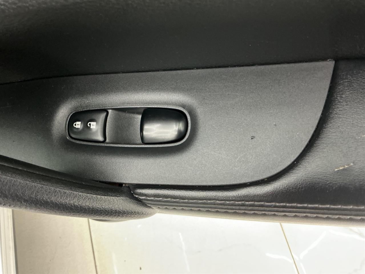 Nissan Rogue Sport AWD S 2021