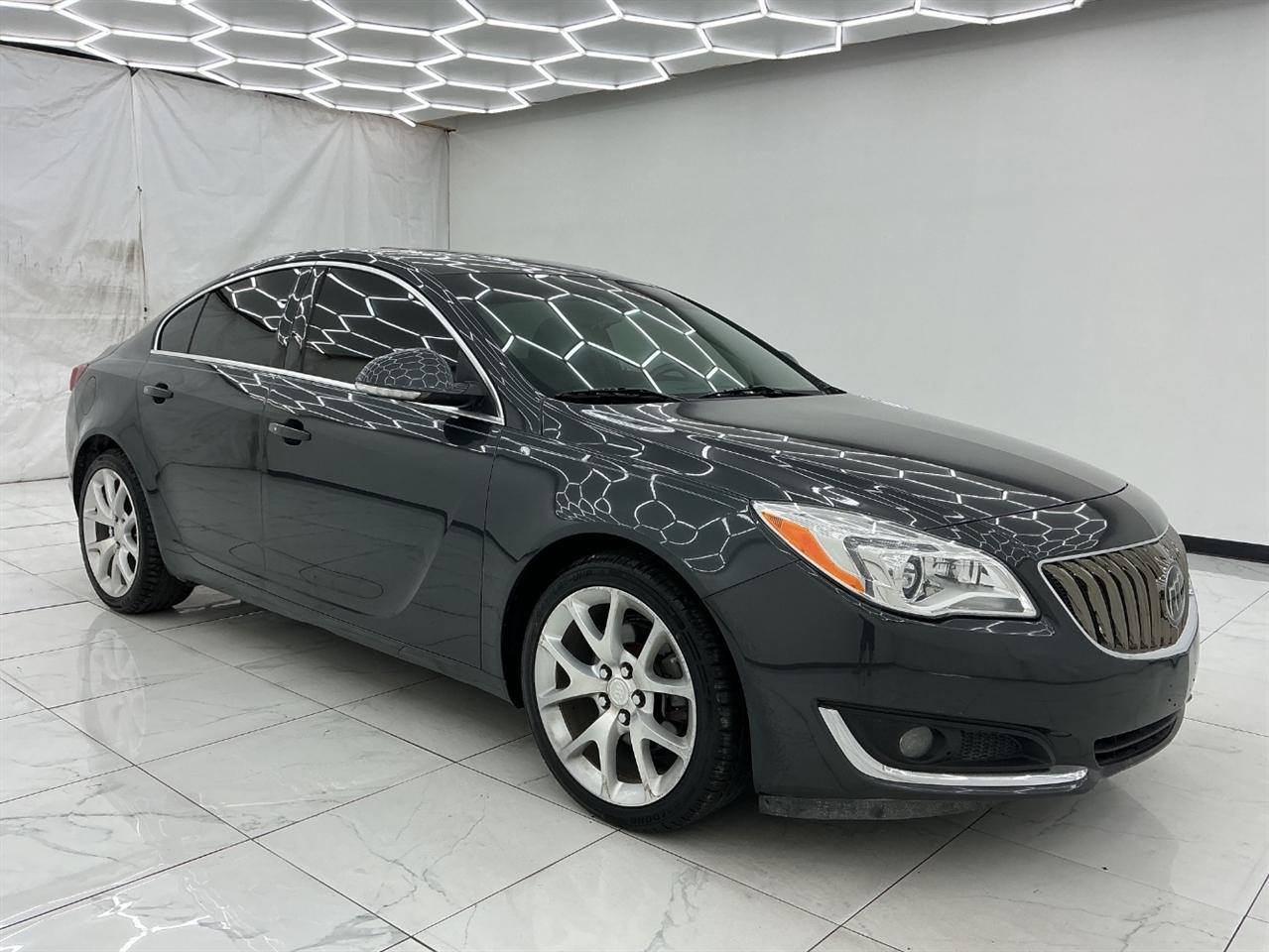 Buick Regal 4dr Sdn Premium II FWD 2016