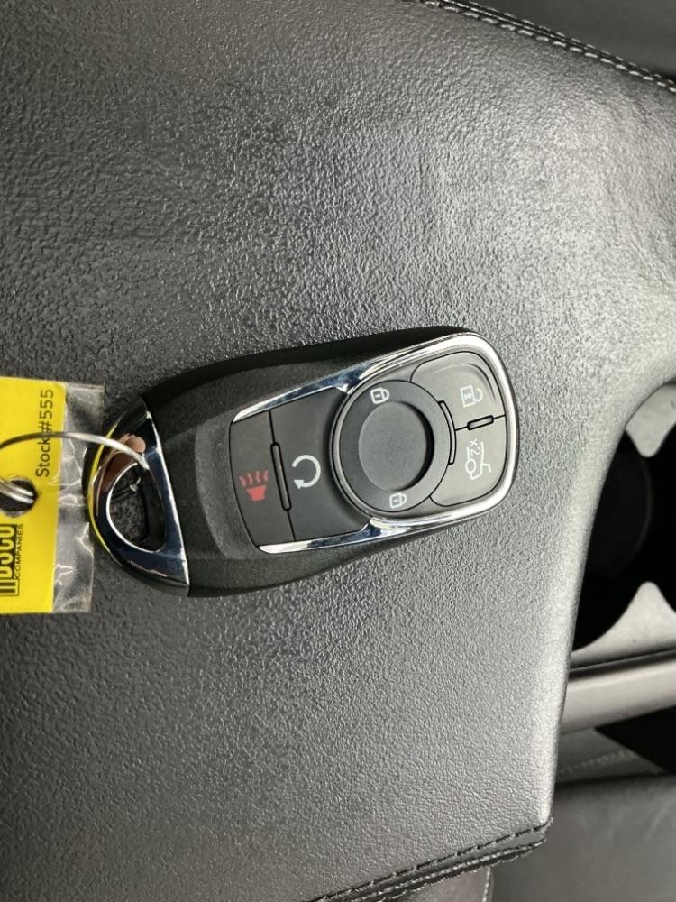 Buick Regal 4dr Sdn Premium II FWD 2016