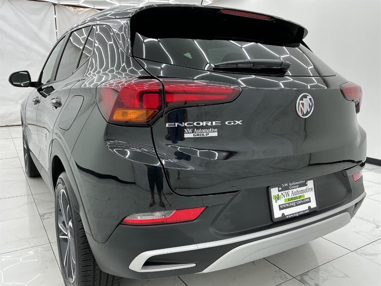 Buick Encore GX FWD 4dr Select 2023