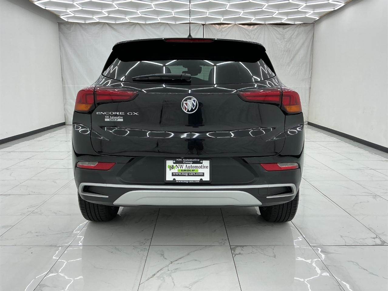 Buick Encore GX FWD 4dr Select 2023