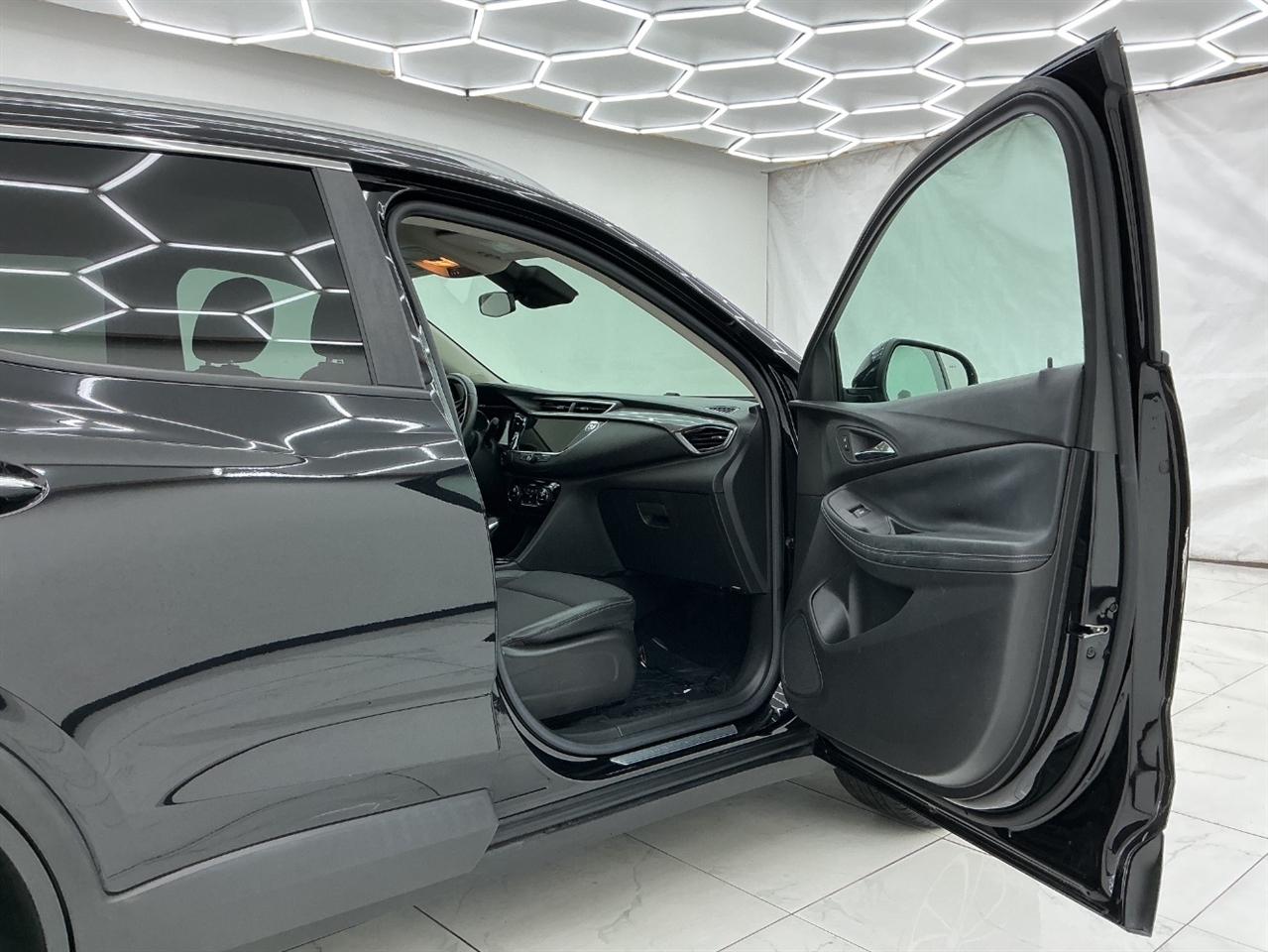 Buick Encore GX FWD 4dr Select 2023
