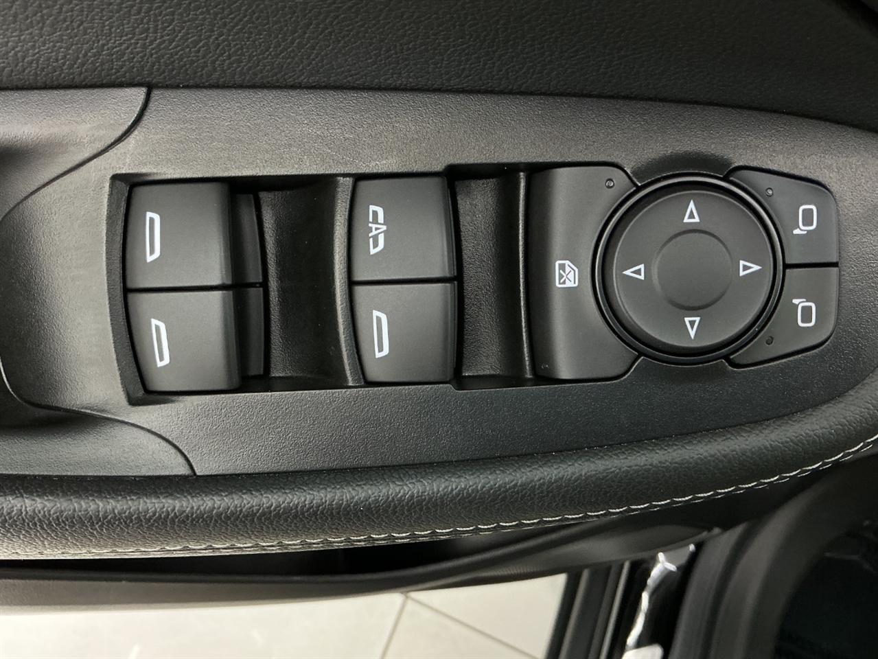 Buick Encore GX FWD 4dr Select 2023