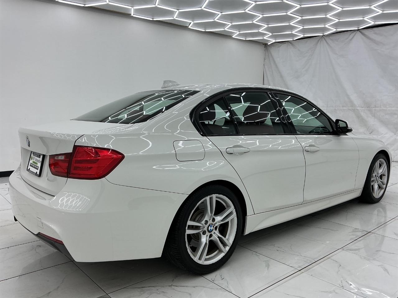 BMW 3 Series 4dr Sdn 328i RWD SULEV 2015
