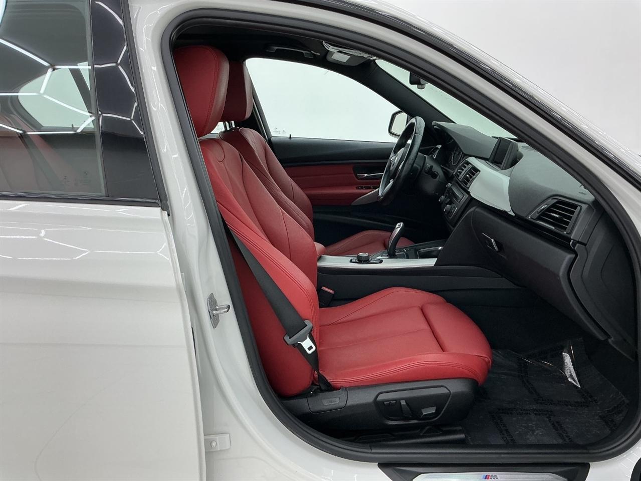 BMW 3 Series 4dr Sdn 328i RWD SULEV 2015