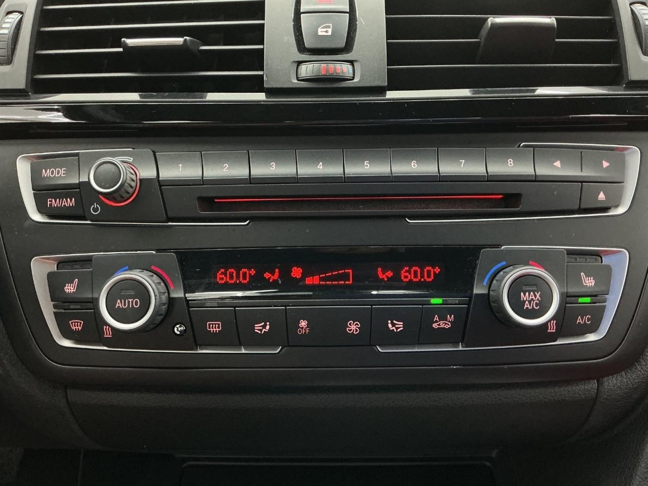 BMW 3 Series 4dr Sdn 328i RWD SULEV 2015