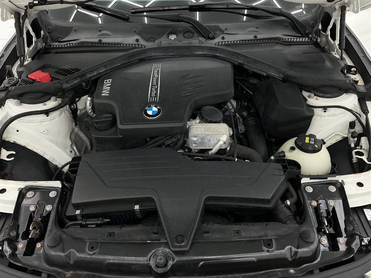 BMW 3 Series 4dr Sdn 328i RWD SULEV 2015