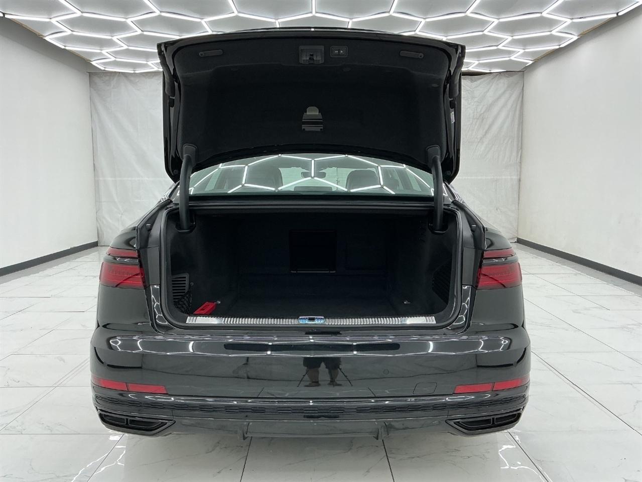 Audi A8 L 55 TFSI quattro 2021