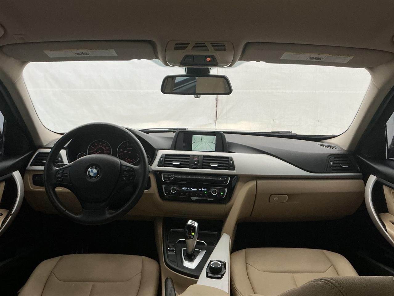 BMW 3 Series 320i Sedan 2018