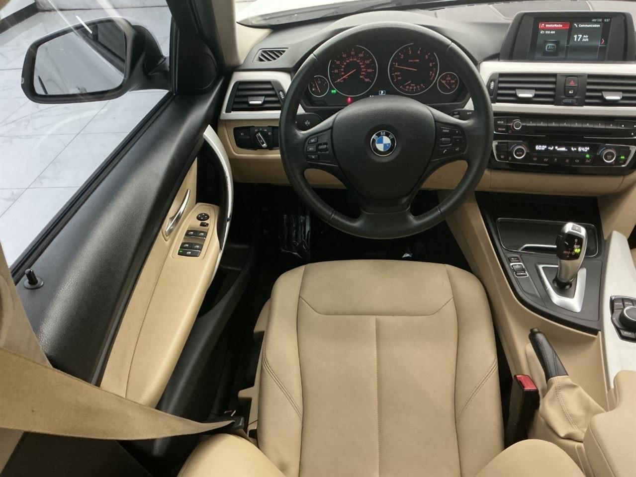 BMW 3 Series 320i Sedan 2018