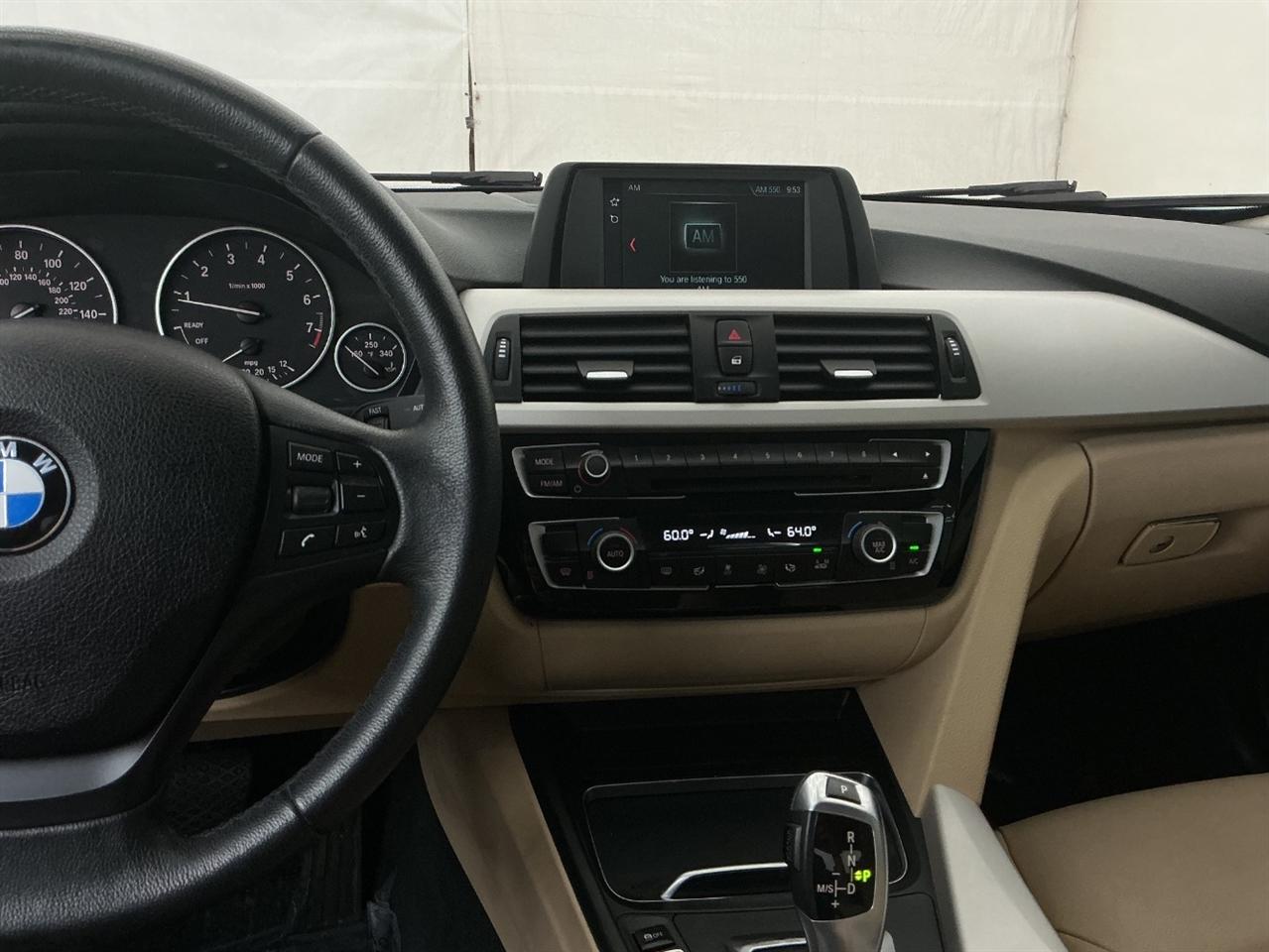 BMW 3 Series 320i Sedan 2018