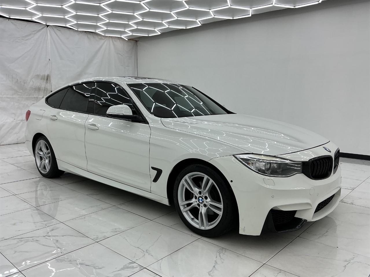 BMW 3 Series Gran Turismo 5dr 328i xDrive Gran Turismo AWD 2014
