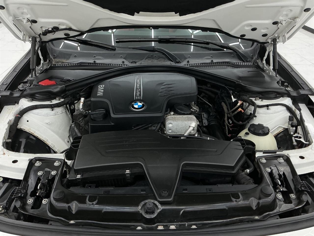 BMW 3 Series Gran Turismo 5dr 328i xDrive Gran Turismo AWD 2014