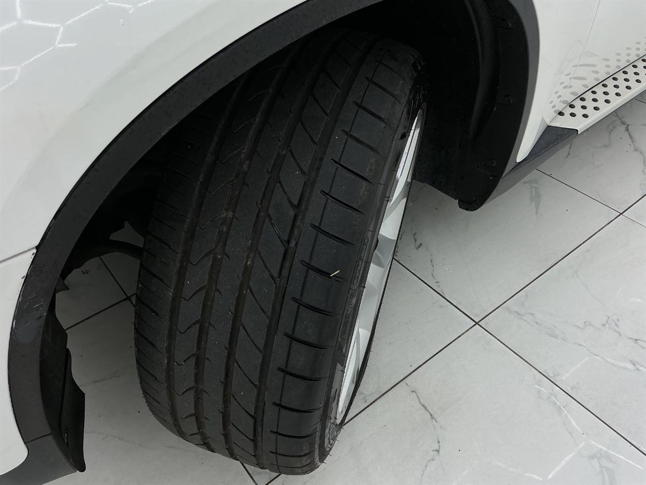 BMW X6 AWD 4dr xDrive35i 2013