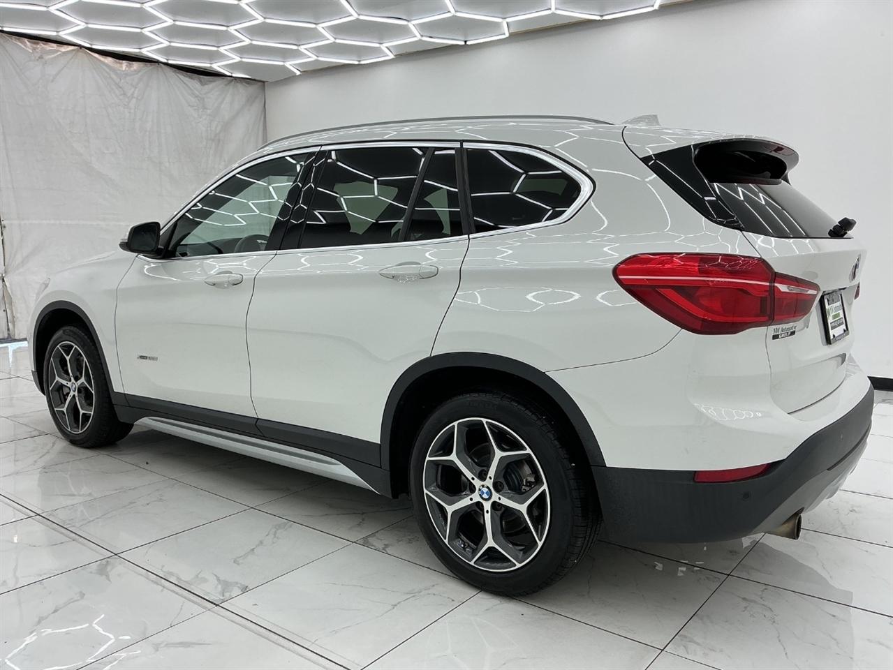 BMW X1 xDrive28i Sports Activity Vehicle 2017