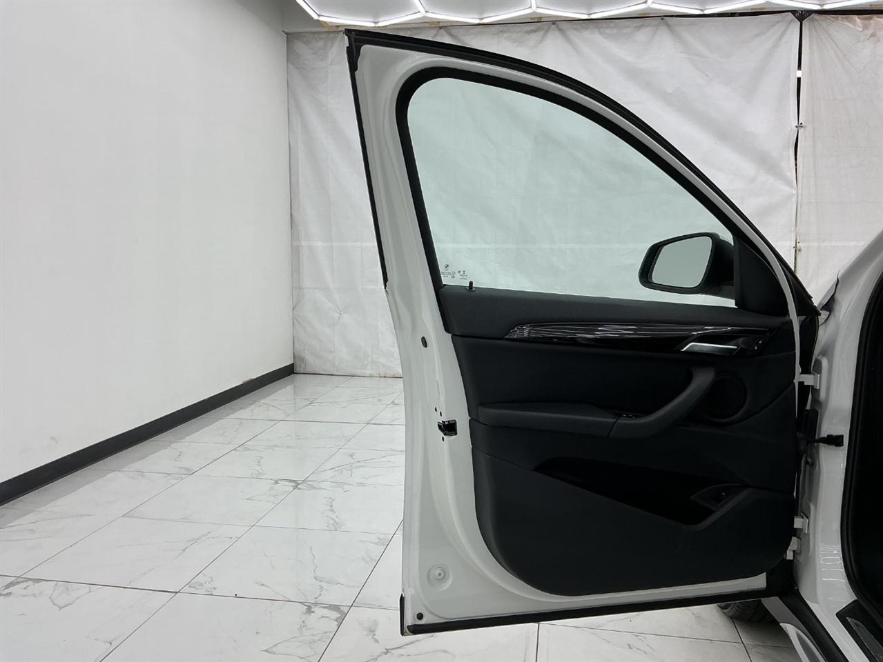 BMW X1 xDrive28i Sports Activity Vehicle 2017