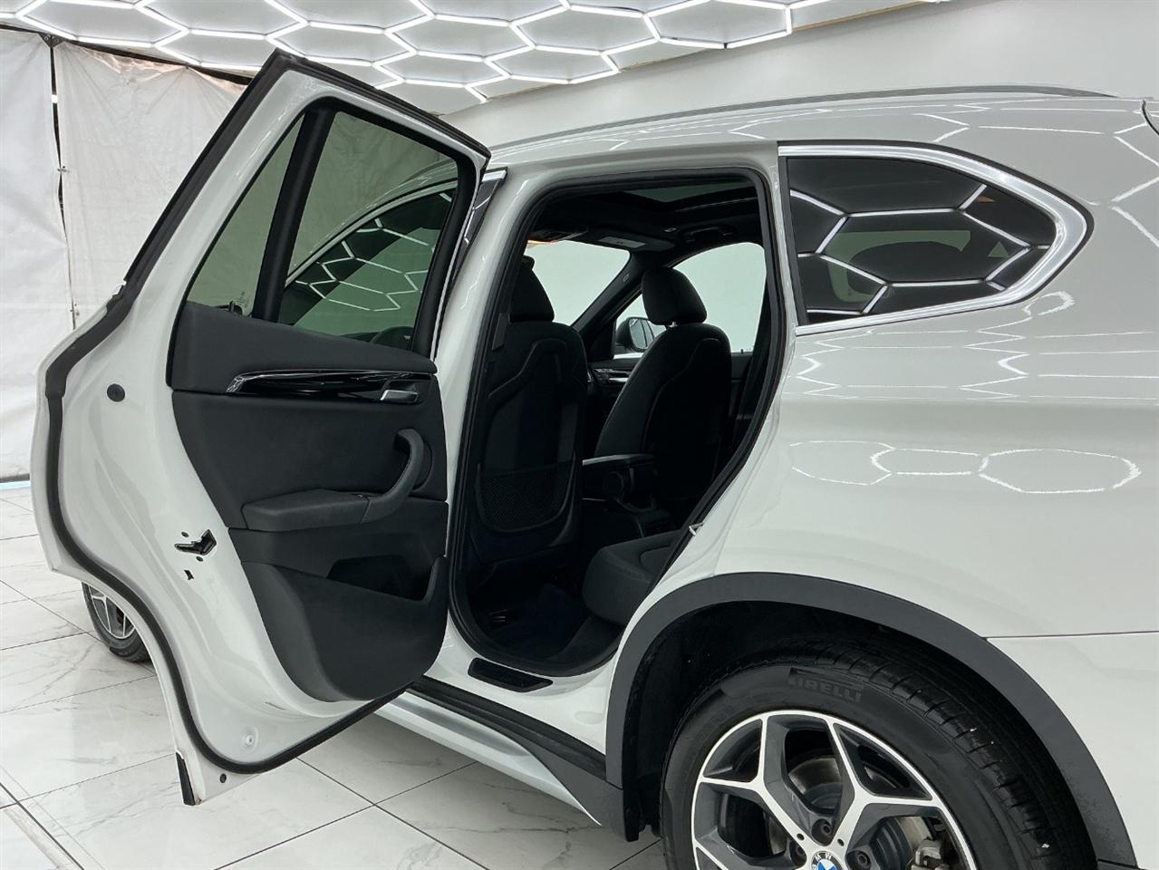 BMW X1 xDrive28i Sports Activity Vehicle 2017