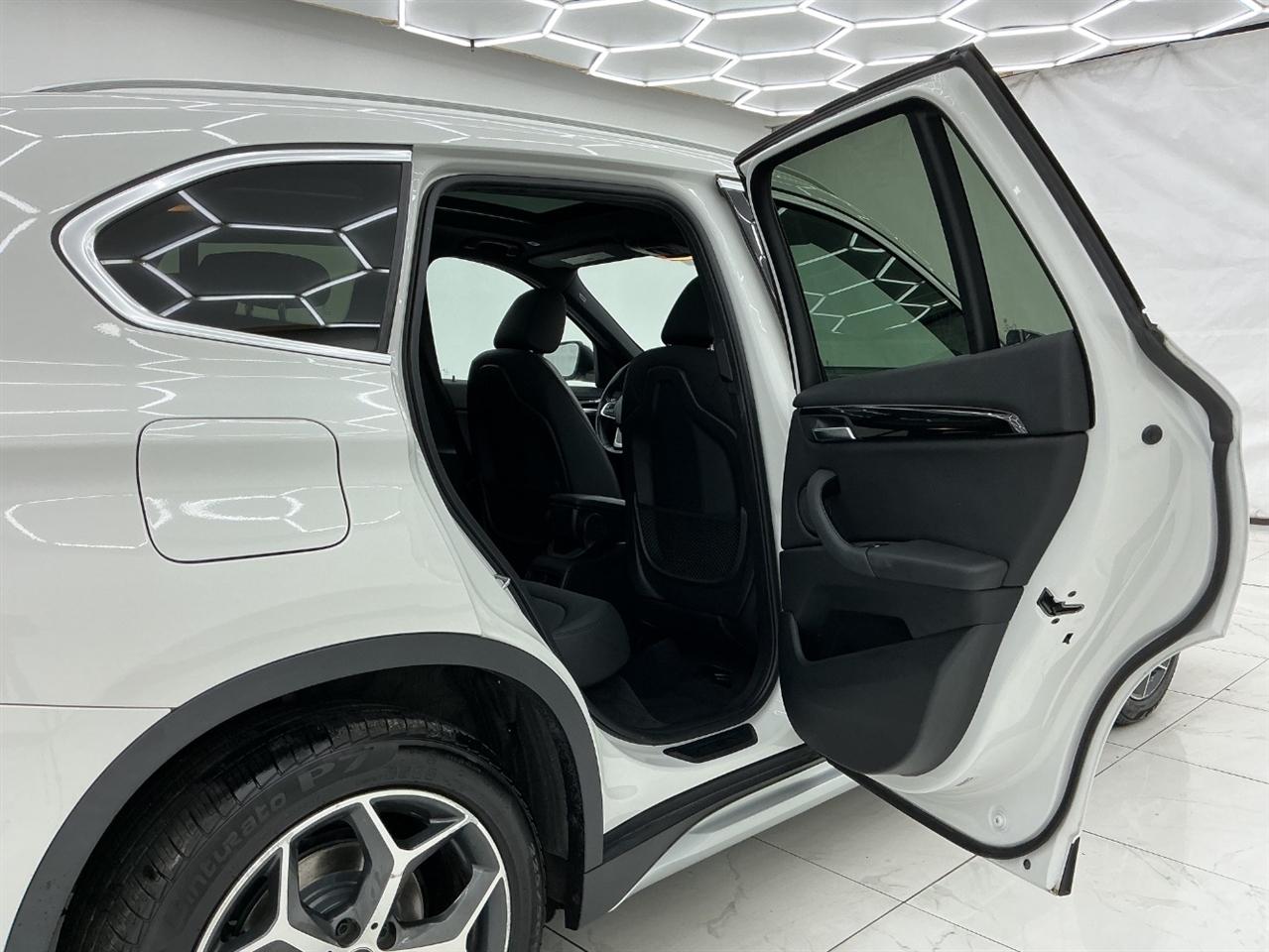 BMW X1 xDrive28i Sports Activity Vehicle 2017