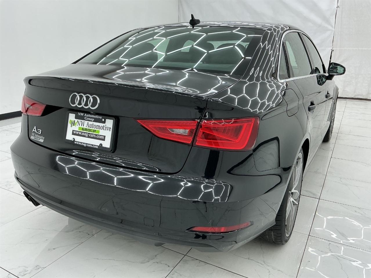 Audi A3 4dr Sdn FWD 1.8T Premium Plus 2015