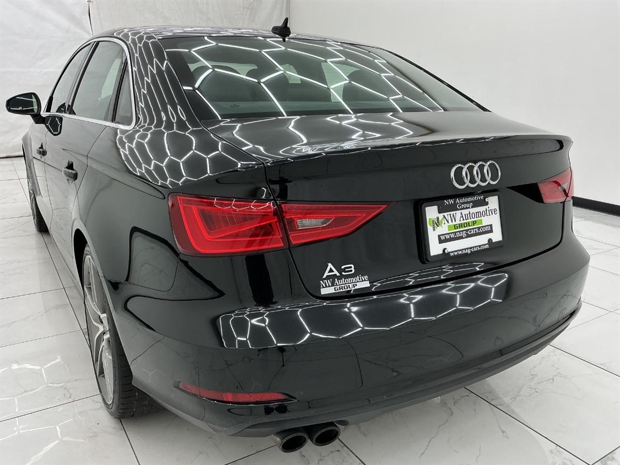 Audi A3 4dr Sdn FWD 1.8T Premium Plus 2015