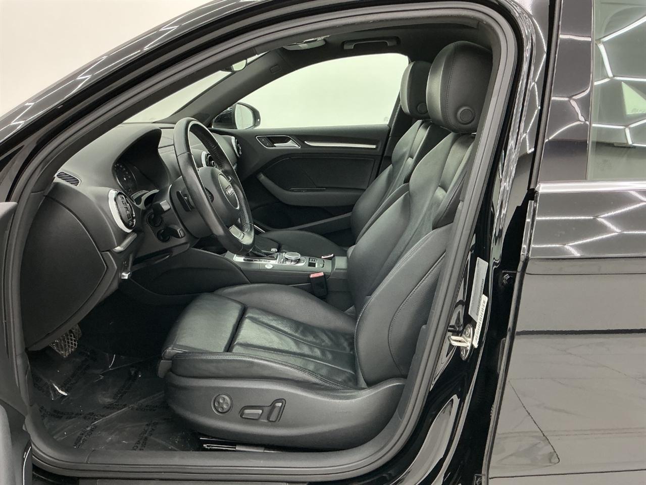 Audi A3 4dr Sdn FWD 1.8T Premium Plus 2015