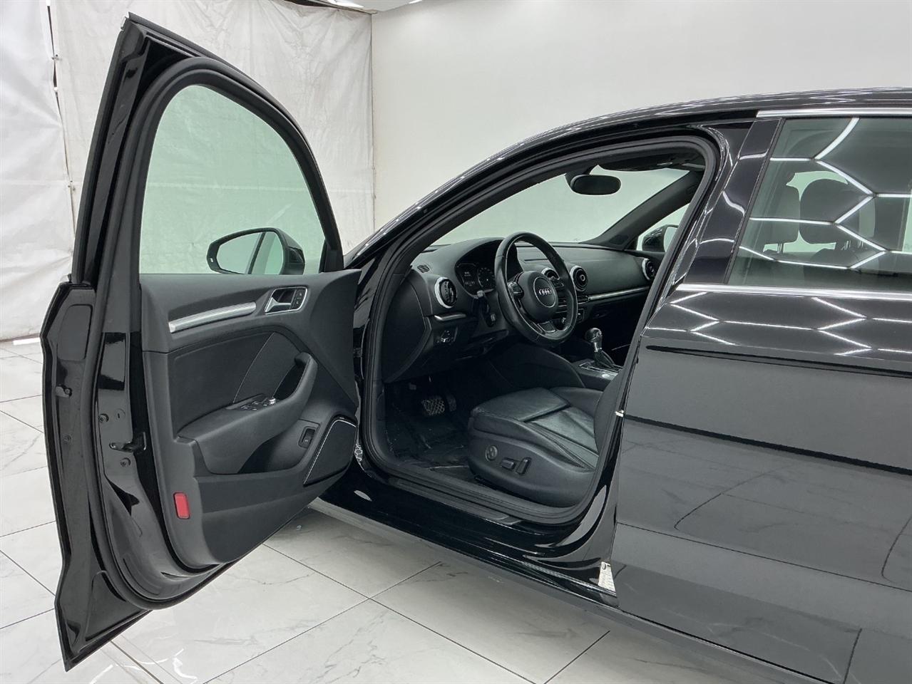Audi A3 4dr Sdn FWD 1.8T Premium Plus 2015