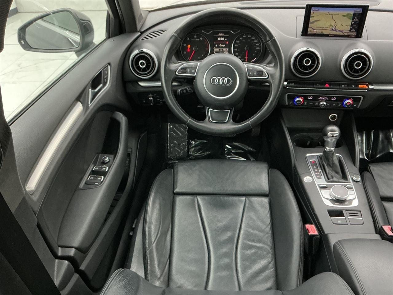 Audi A3 4dr Sdn FWD 1.8T Premium Plus 2015
