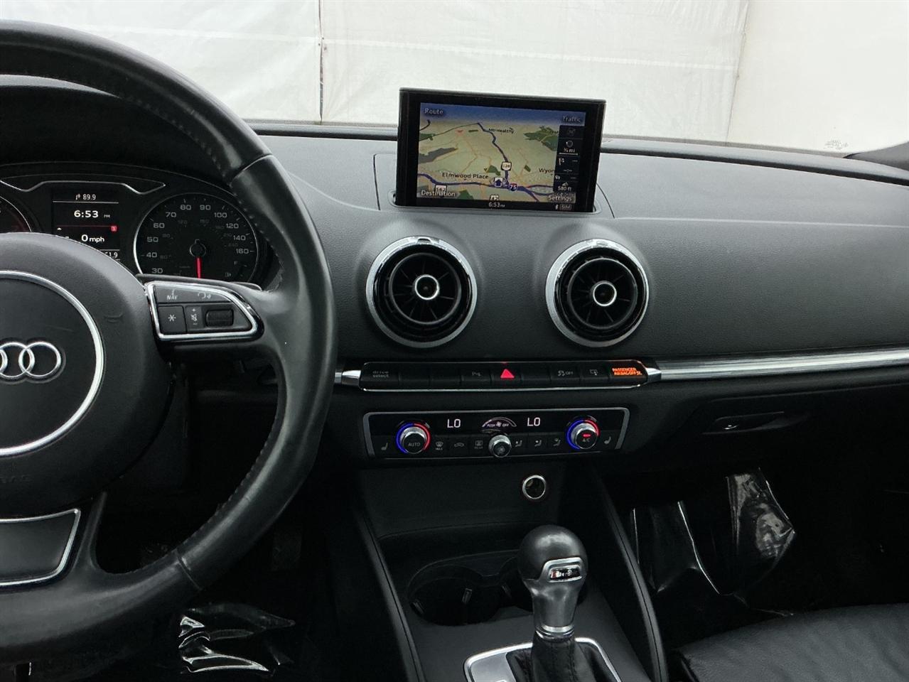 Audi A3 4dr Sdn FWD 1.8T Premium Plus 2015