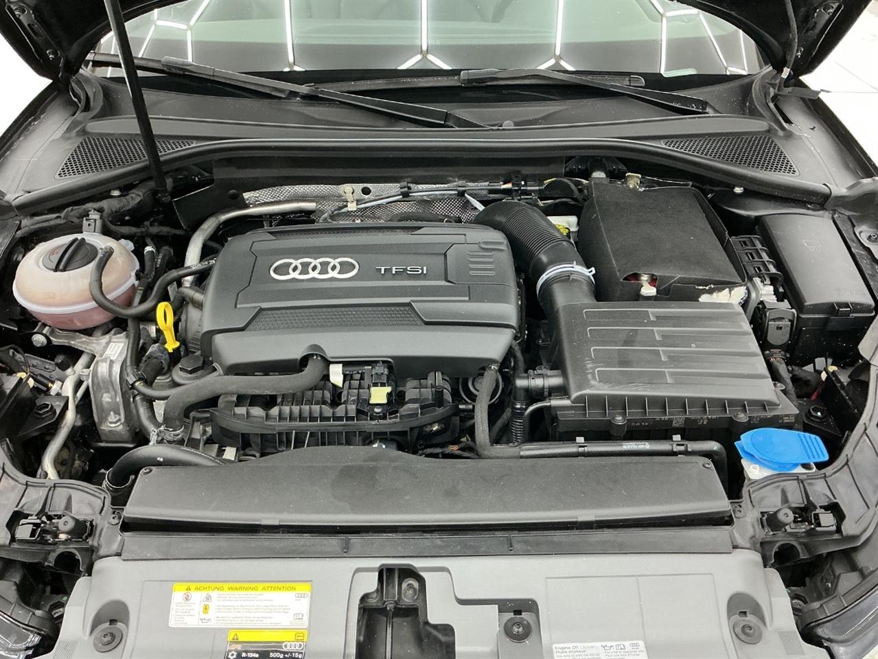 Audi A3 4dr Sdn FWD 1.8T Premium Plus 2015