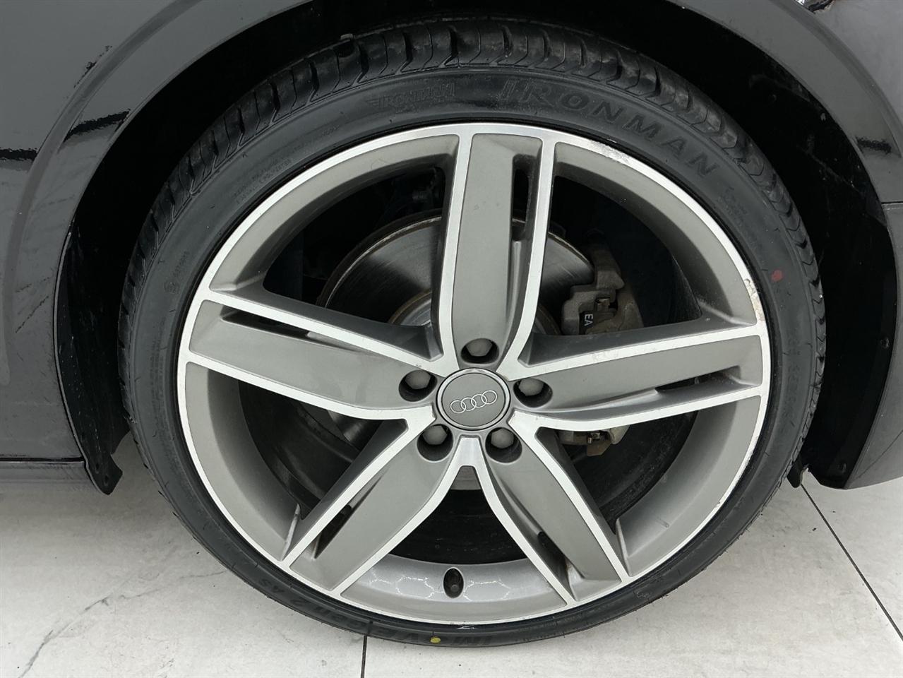 Audi A3 4dr Sdn FWD 1.8T Premium Plus 2015