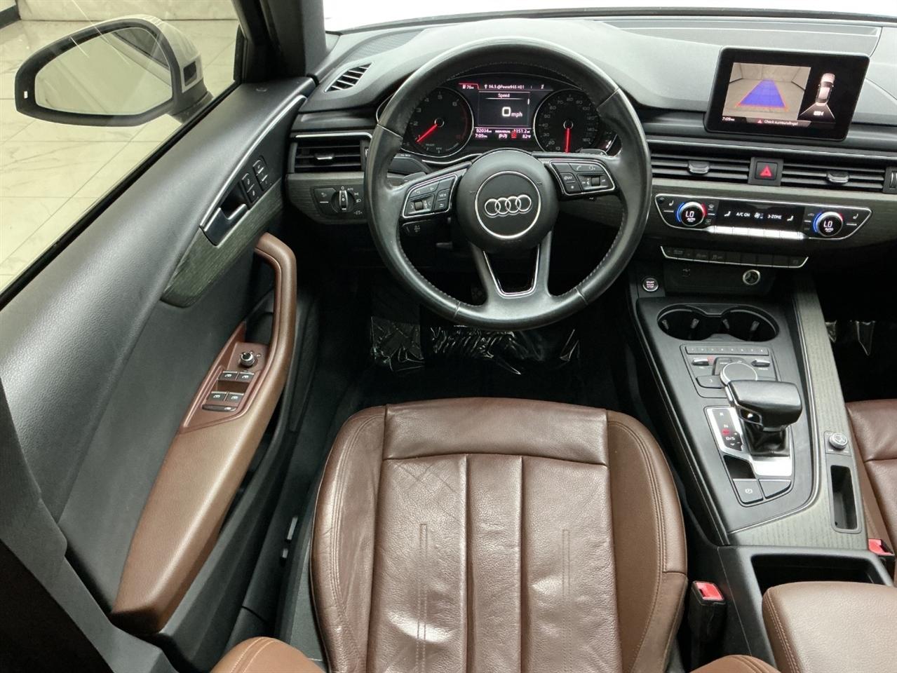 Audi A4 Titanium Premium 40 TFSI 2019