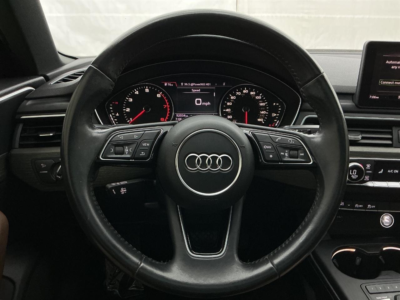 Audi A4 Titanium Premium 40 TFSI 2019