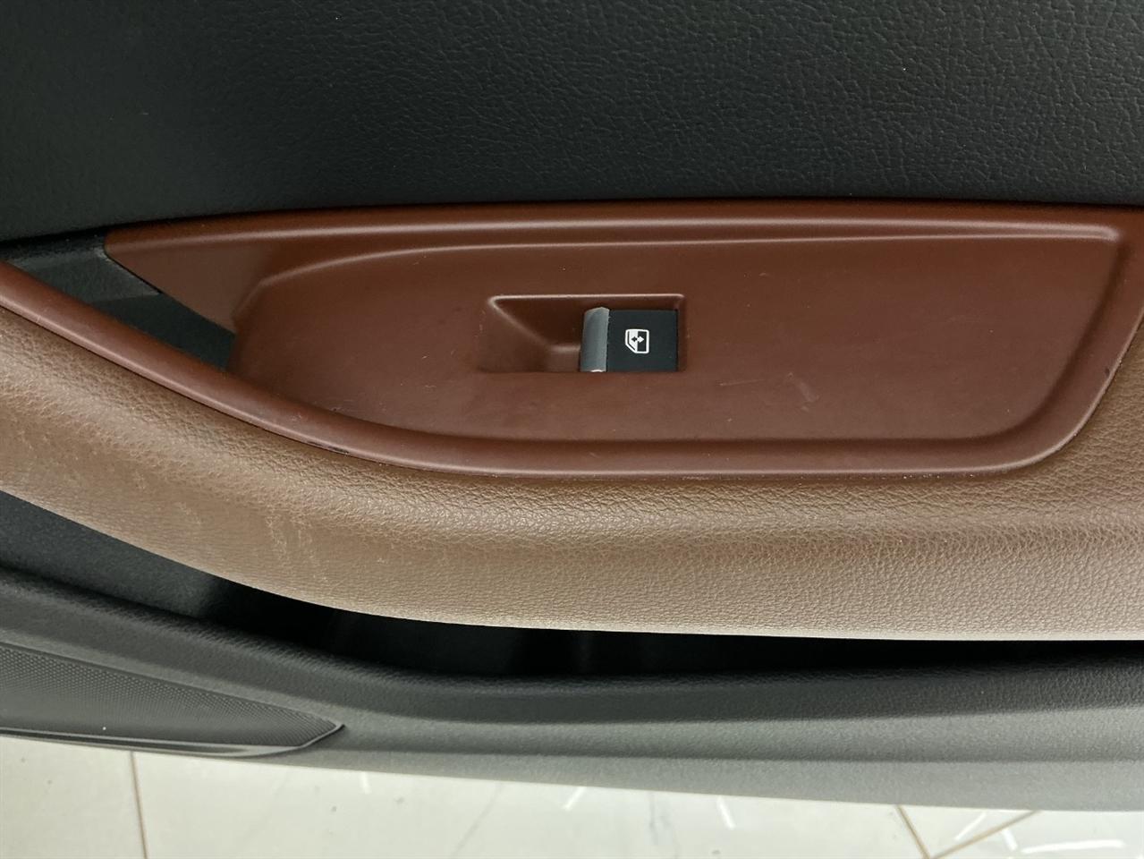 Audi A4 Titanium Premium 40 TFSI 2019