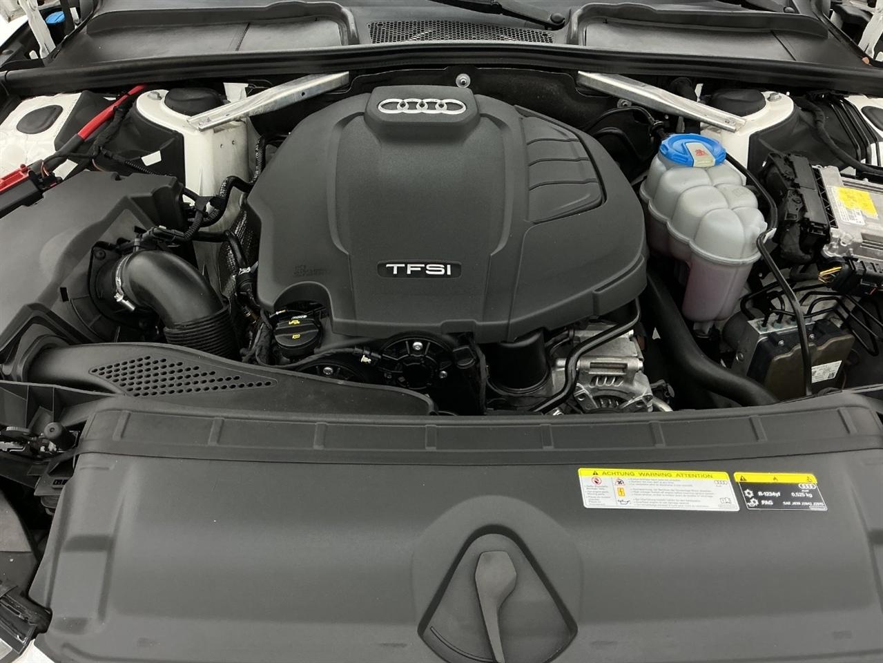 Audi A4 Titanium Premium 40 TFSI 2019