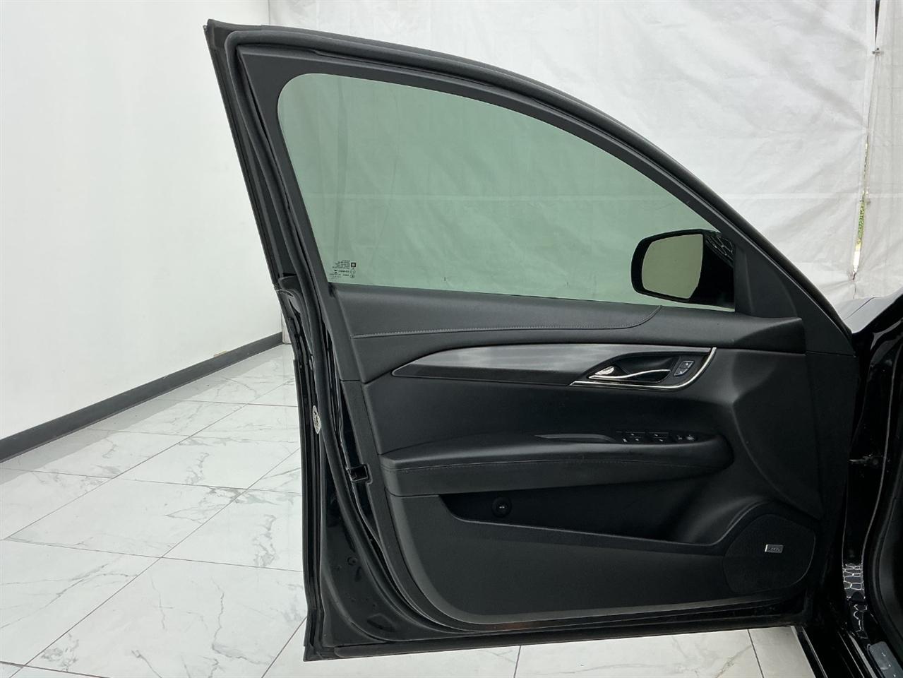 Cadillac ATS 4dr Sdn 2.5L RWD 2013