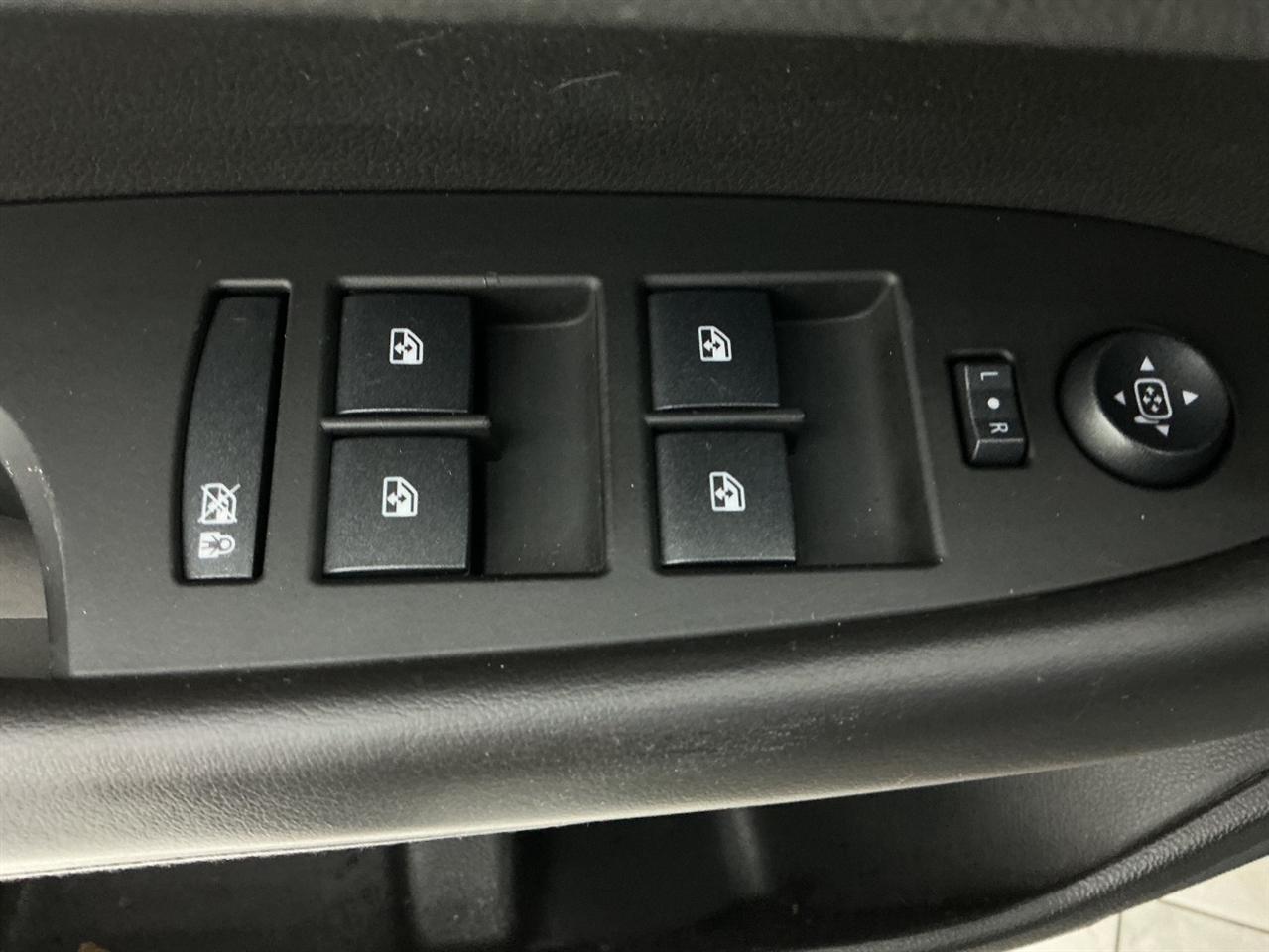 Cadillac ATS 4dr Sdn 2.5L RWD 2013