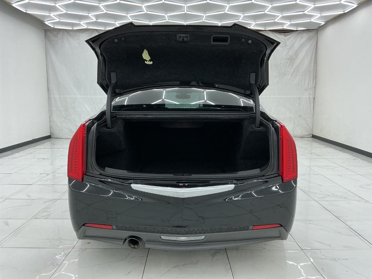 Cadillac ATS 4dr Sdn 2.5L RWD 2013