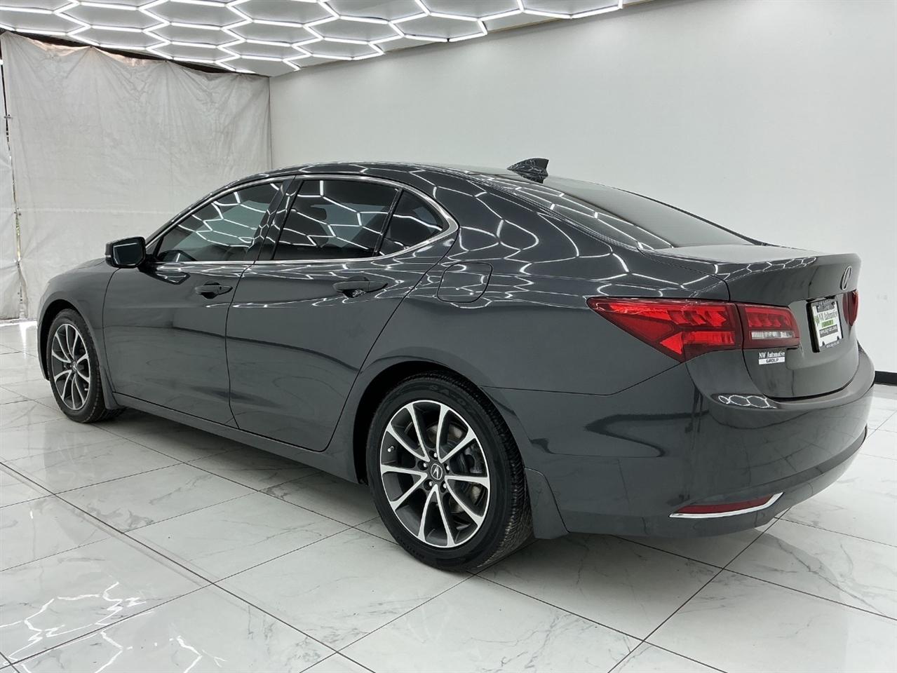 Acura TLX 4dr Sdn FWD V6 2015