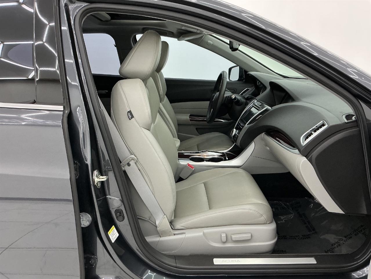 Acura TLX 4dr Sdn FWD V6 2015