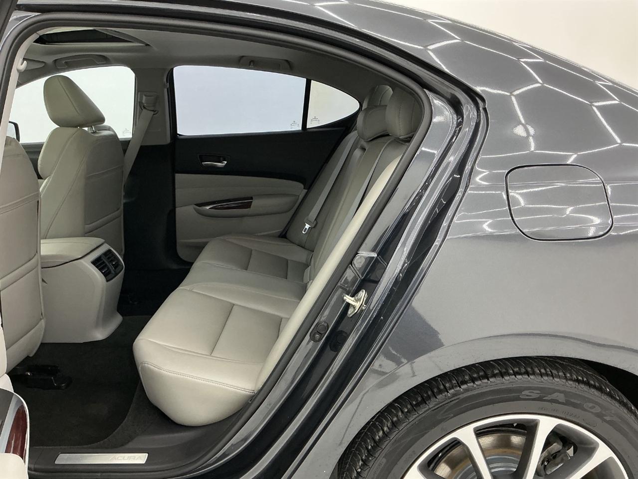 Acura TLX 4dr Sdn FWD V6 2015