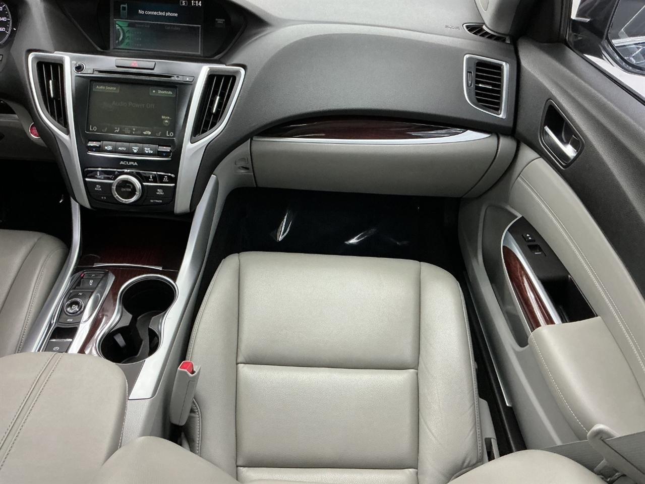Acura TLX 4dr Sdn FWD V6 2015