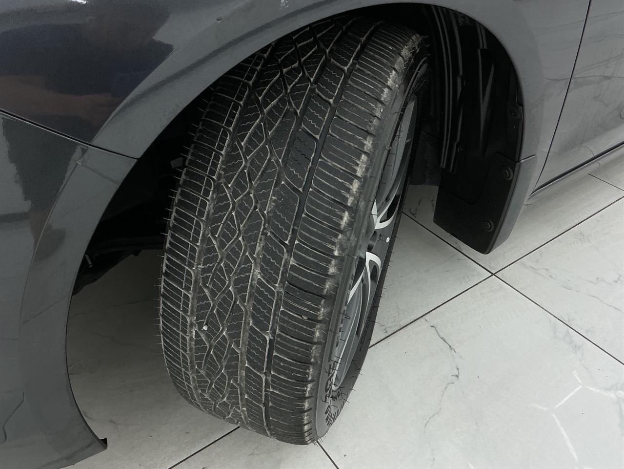 Acura TLX 4dr Sdn FWD V6 2015