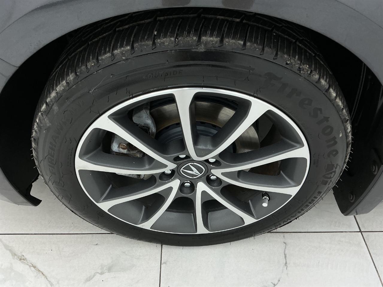 Acura TLX 4dr Sdn FWD V6 2015