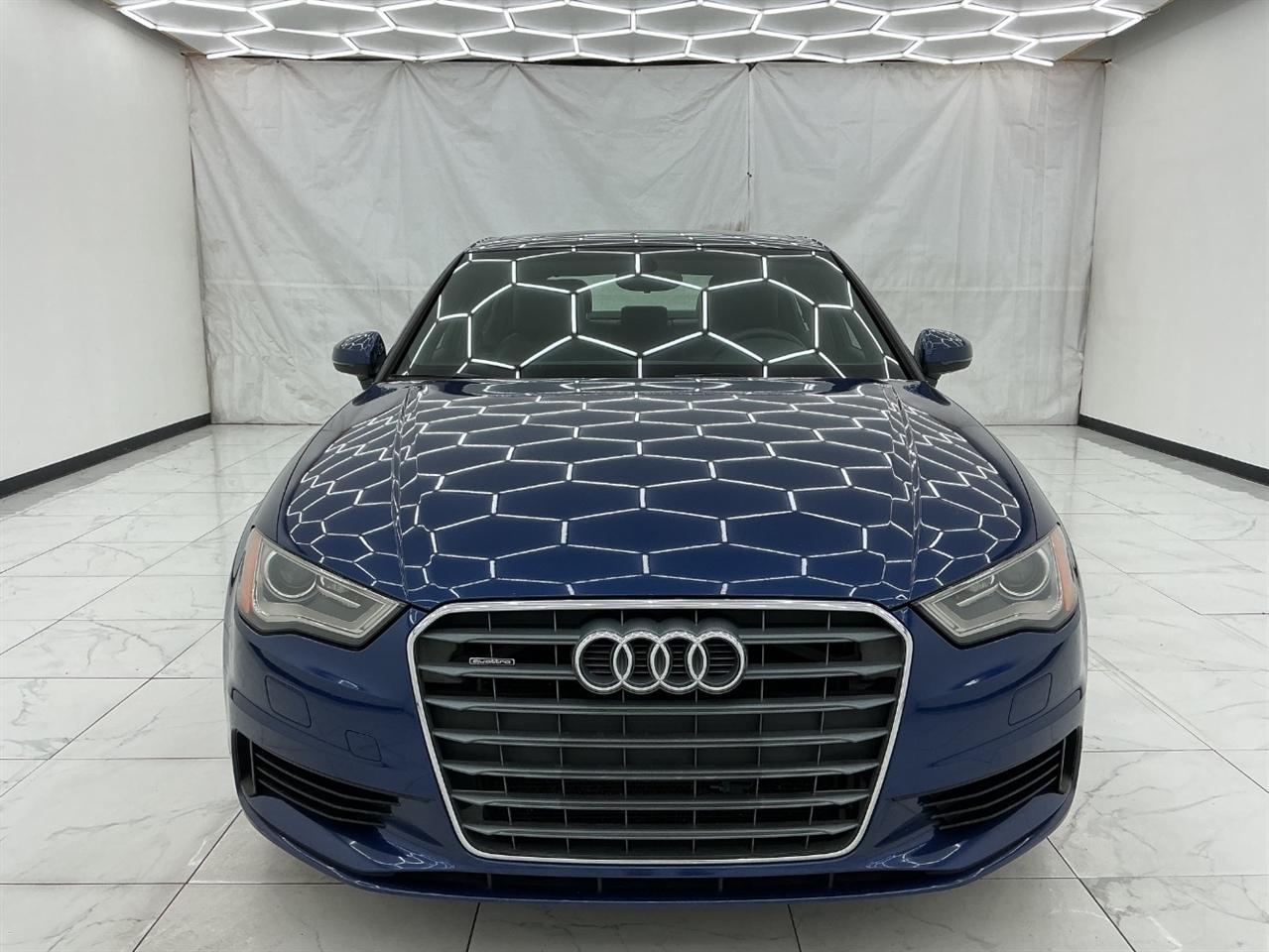 Audi A3 4dr Sdn quattro 2.0T Premium Plus 2015