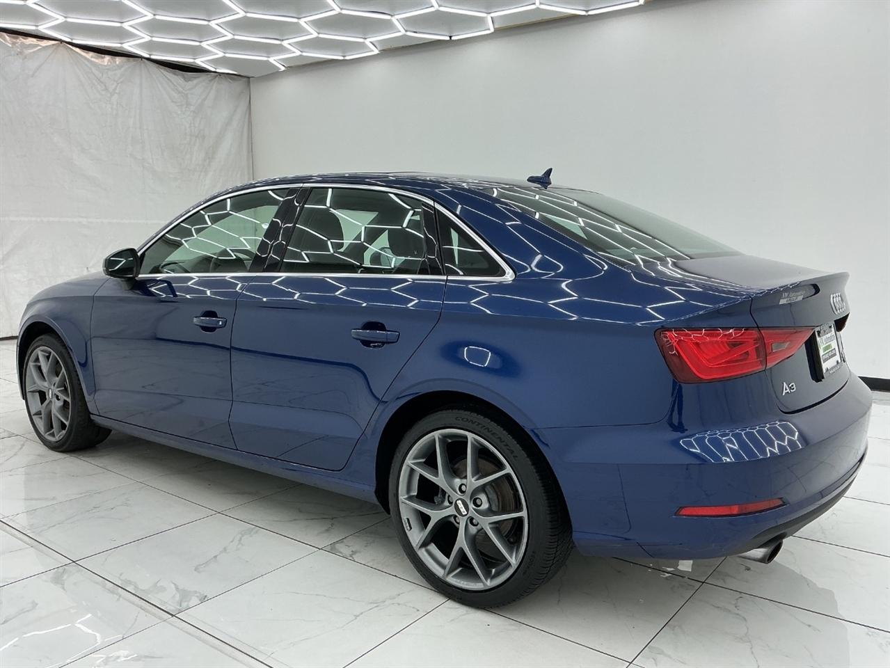 Audi A3 4dr Sdn quattro 2.0T Premium Plus 2015