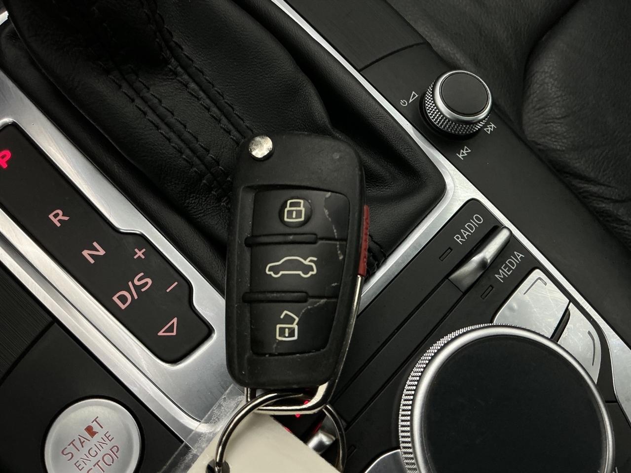 Audi A3 4dr Sdn quattro 2.0T Premium Plus 2015