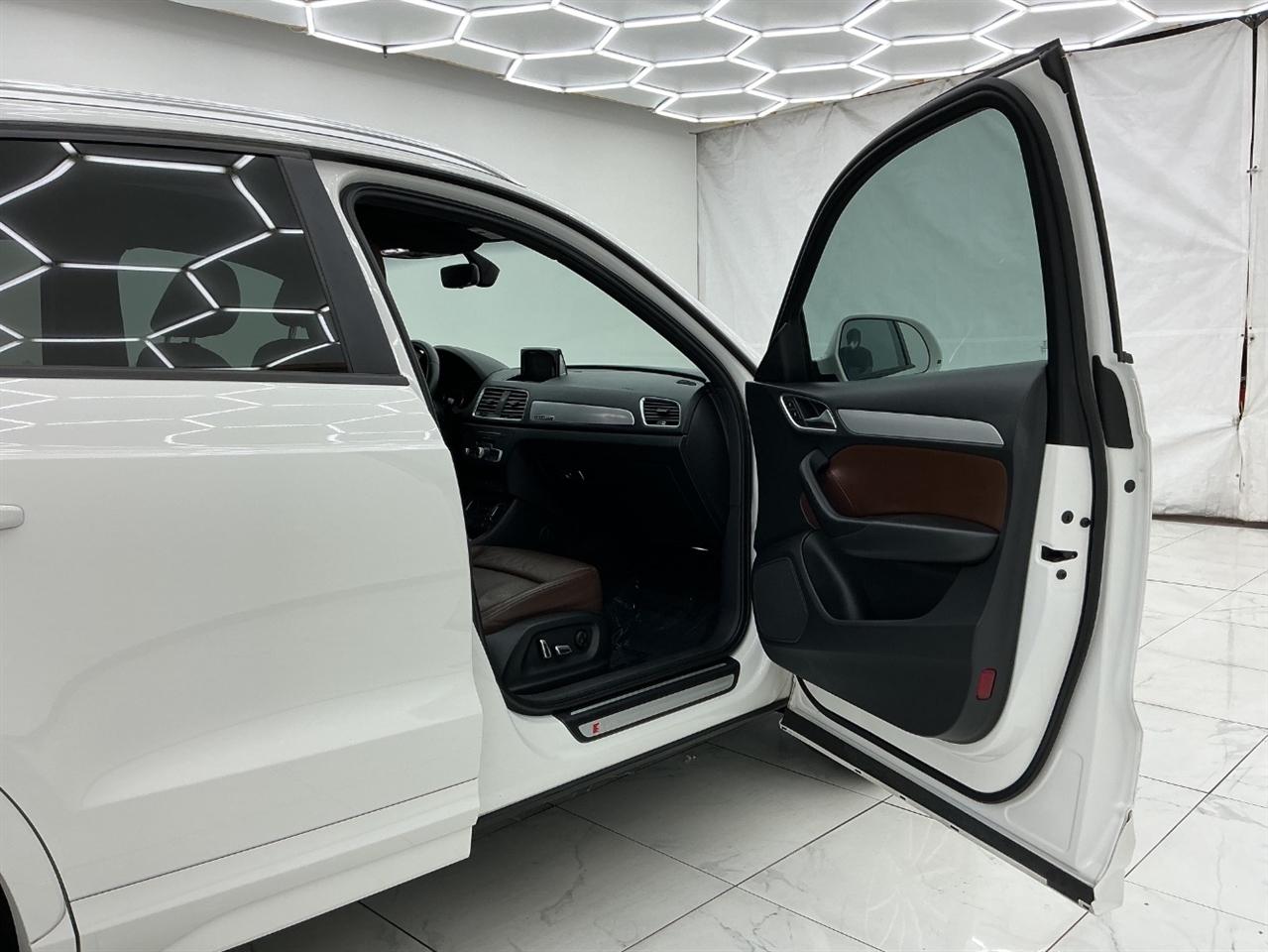 Audi Q3 2.0 TFSI Sport Premium quattro AWD 2018
