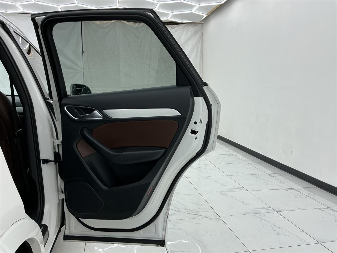 Audi Q3 2.0 TFSI Sport Premium quattro AWD 2018