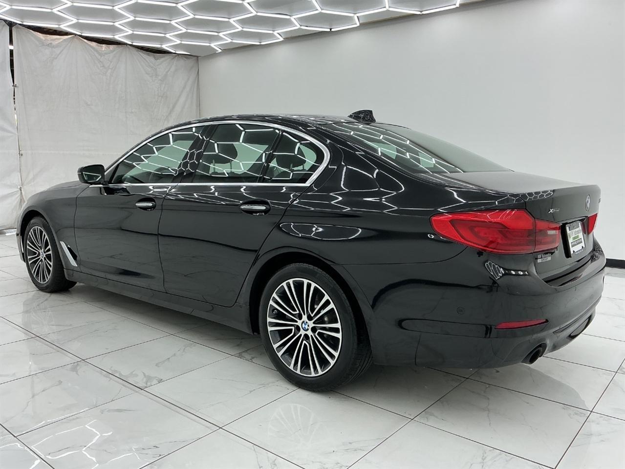 BMW 5 Series 530i xDrive Sedan 2017